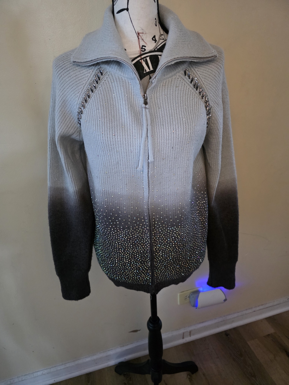 Source Unknown Gray Ombre Rhinestone Zip-Up Cardigan